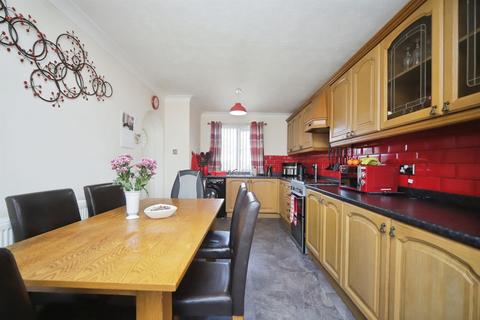 3 bedroom terraced house for sale, Charter Walk, Taunton