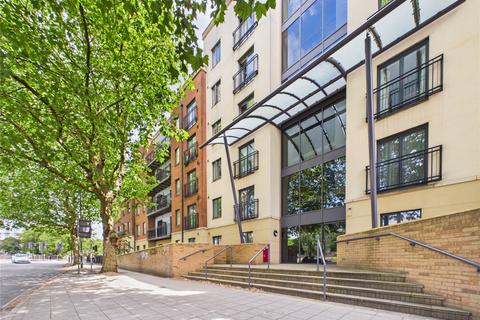 2 bedroom apartment for sale, Squires Court, Bristol, BS3