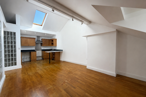 1 bedroom flat for sale, 19 Rushbrook Mill, Paper Mill Lane, Bramford, Ipswich, Suffolk IP8 4BF