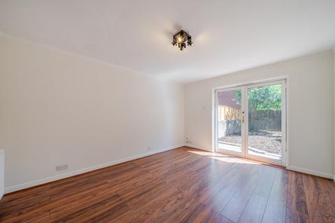 2 bedroom terraced house for sale, Gables Close, Lee