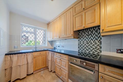 2 bedroom terraced house for sale, Gables Close, Lee