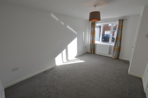2 bedroom semi-detached house to rent, Lincoln Close, Catterick Garrison