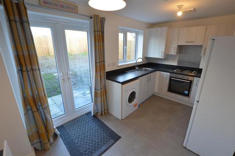 2 bedroom semi-detached house to rent, Lincoln Close, Catterick Garrison