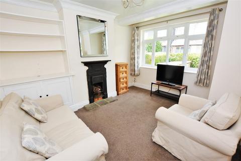 1 bedroom maisonette to rent, Kimble Road, London, SW19