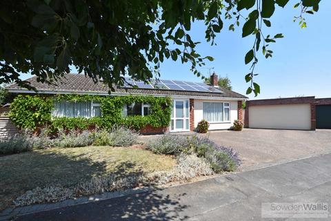 4 bedroom detached bungalow for sale, Cottesmore Road, Stamford