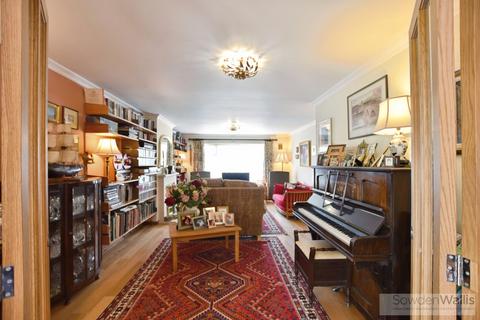 4 bedroom detached bungalow for sale, Cottesmore Road, Stamford