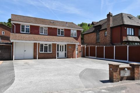 Old London Road, Badgers Mount, Sevenoaks, Kent, TN14
