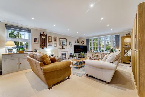 2 bedroom apartment for sale, Fulshaw Park, Wilmslow, Cheshire, SK9