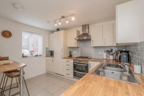 4 bedroom semi-detached house to rent, Seriphos Way, Newton Leys, Milton Keynes, MK3