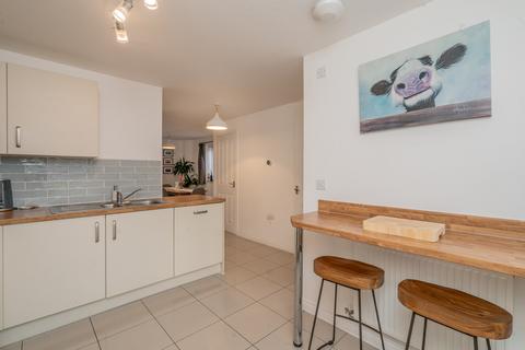 4 bedroom semi-detached house to rent, Seriphos Way, Newton Leys, Milton Keynes, MK3