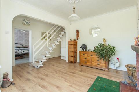 4 bedroom equestrian property for sale, Woodchurch Road, Woodchurch, Birchington, Kent, CT7