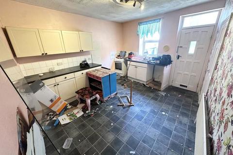 2 bedroom terraced house for sale, South View, Stanningley, Pudsey, West Yorkshire, LS28 6BB
