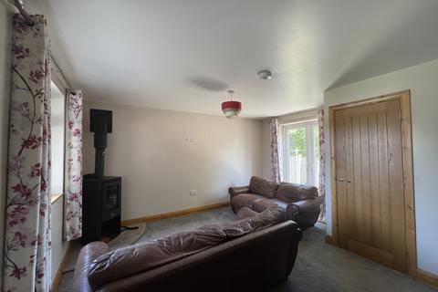 2 bedroom house to rent, Gowan Crescent, Staveley.