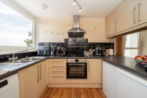undefined, Manor Court, Weybridge KT13