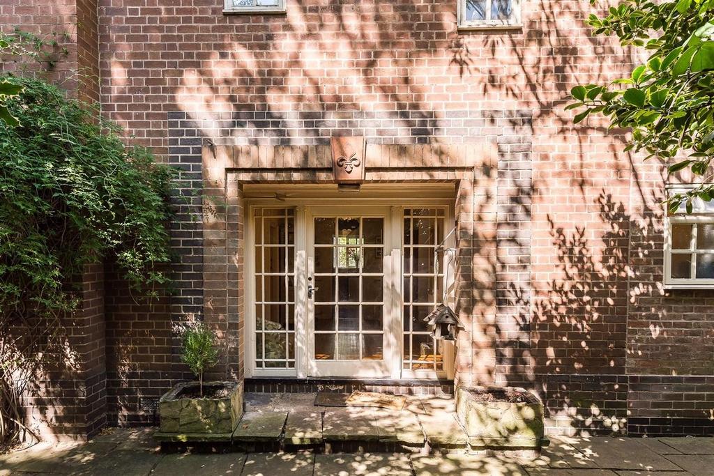 House in Nottingham, Mapperley Park - More