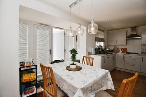 3 bedroom detached house for sale, Jack Harrison Avenue, Cottingham