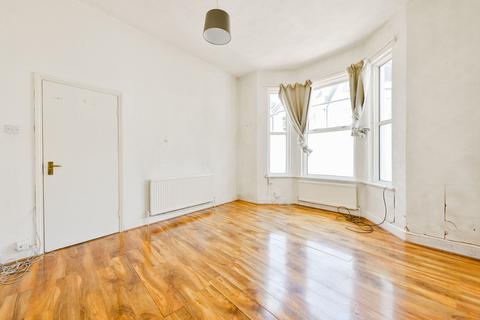 1 bedroom flat for sale, Upham Park Road, Chiswick, London, W4