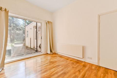 1 bedroom flat for sale, Upham Park Road, Chiswick, London, W4