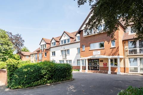 undefined, Village Road, Enfield