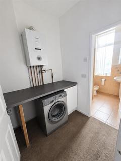 1 bedroom flat to rent, Moston Lane East, Manchester