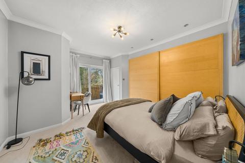 2 bedroom flat for sale, Christchurch Avenue, NW6