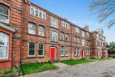 3 bedroom apartment to rent, Park Terrace, Liverpool, L22