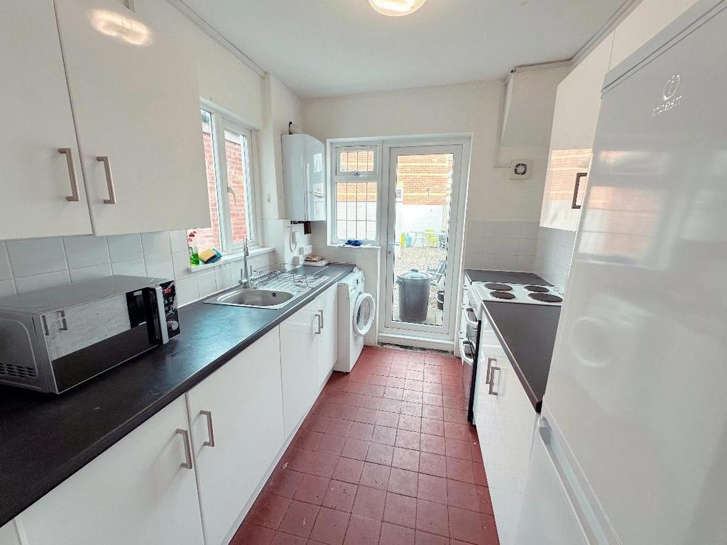 House in Oxford, Walton Manor, North Oxford - View 2