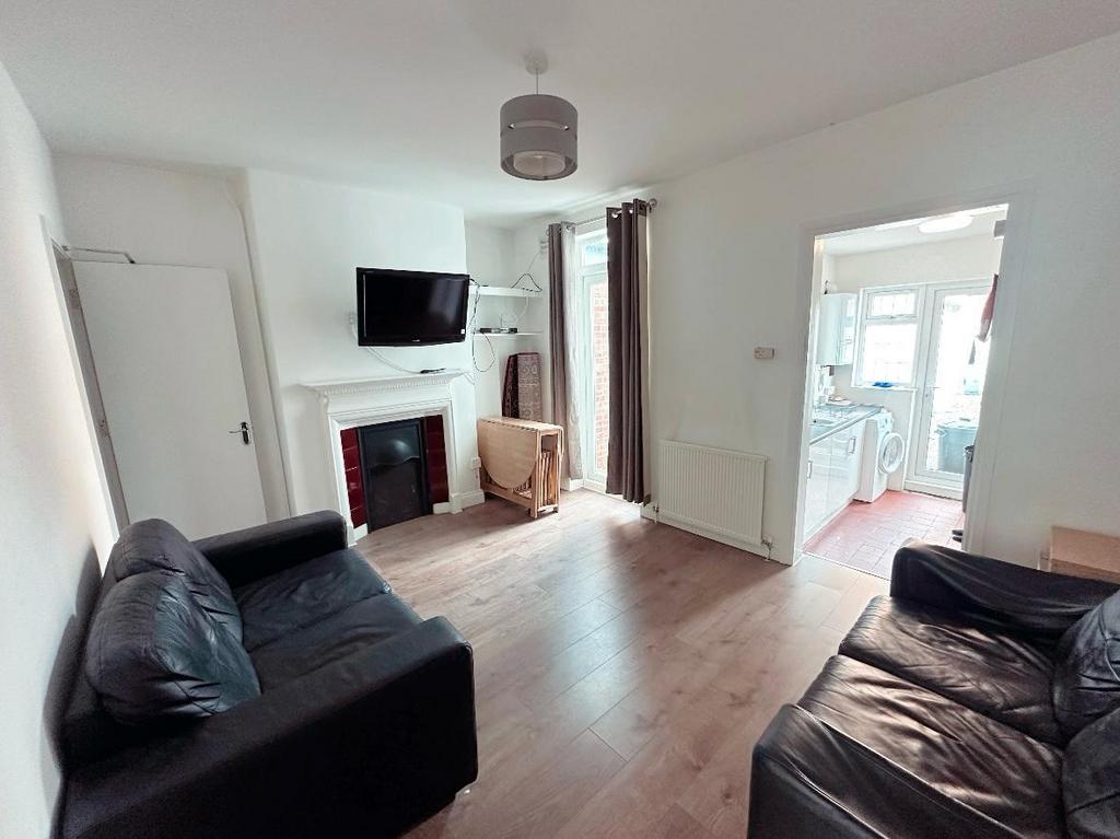 House in Oxford, Walton Manor, North Oxford - View 3