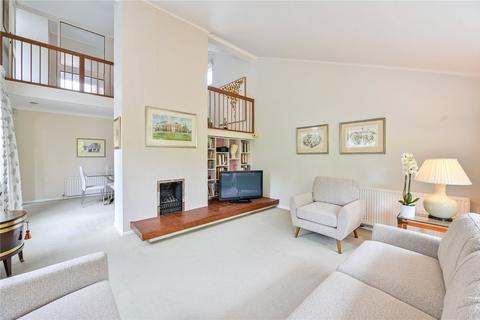 4 bedroom detached house for sale, Lee Park, London