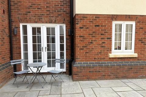 2 bedroom apartment for sale, High Road, Benfleet, Essex, SS7