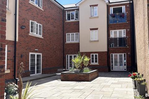 2 bedroom apartment for sale, High Road, Benfleet, Essex, SS7