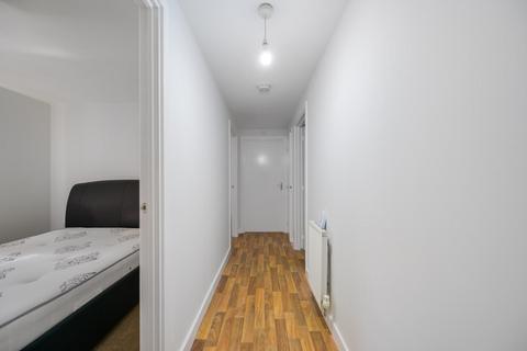 2 bedroom flat for sale, Henton Court, Coventry