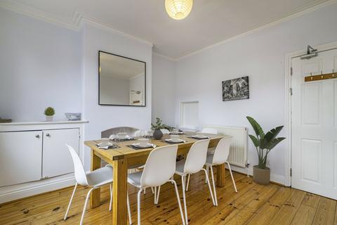 4 bedroom terraced house for sale, Lamcote Grove, Nottingham, NG2