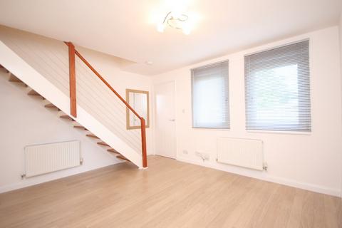1 bedroom terraced house to rent, Burghmuir Court, Linlithgow, EH49