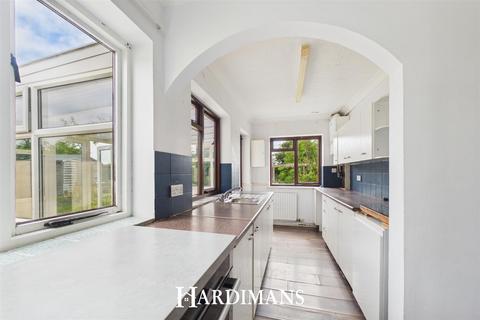 2 bedroom semi-detached bungalow for sale, Jubilee Road, Pakefield