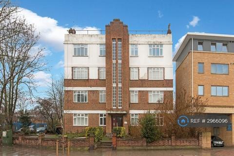 2 bedroom flat to rent, Moira Court, London, SW17