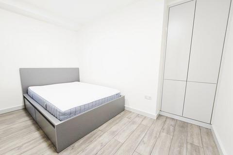 2 bedroom flat to rent, Flat 1, 50 Chatsworth Road, Clapton
