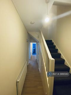 3 bedroom terraced house to rent, Woodbank Road, Bromley, BR1