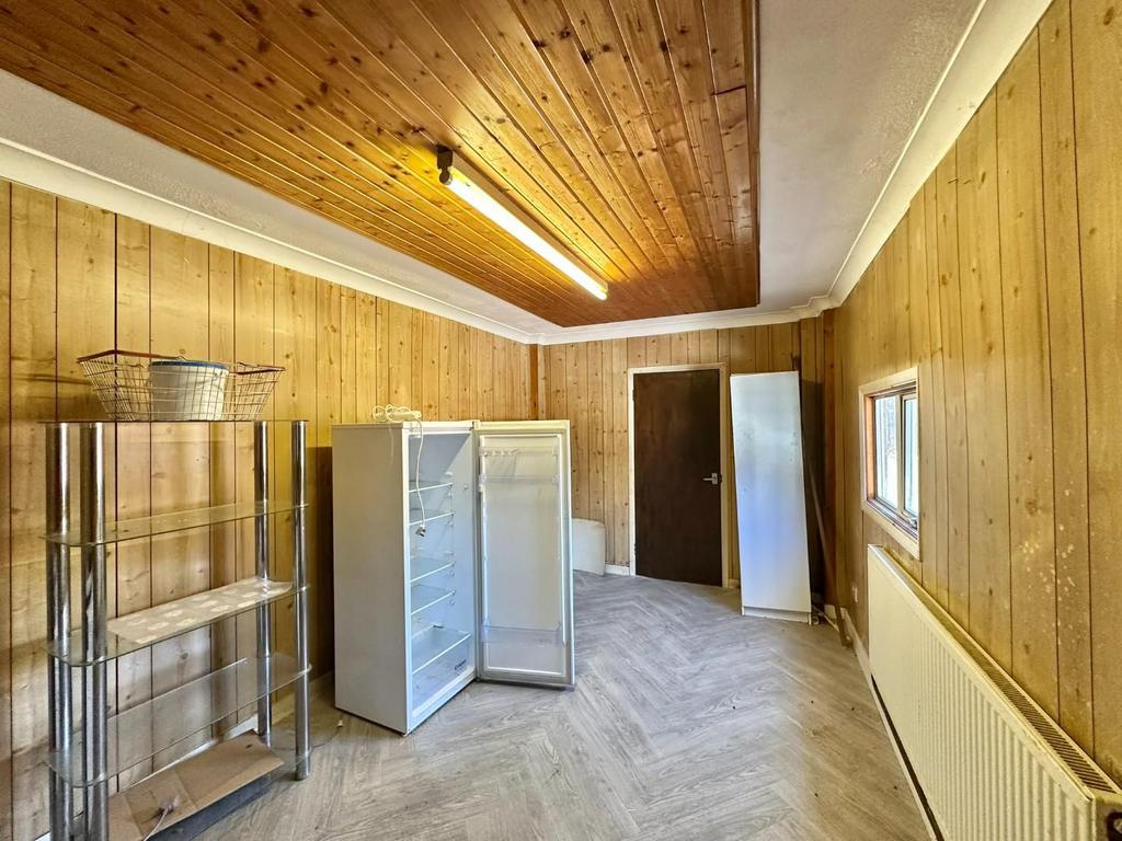 Utility room, utility
