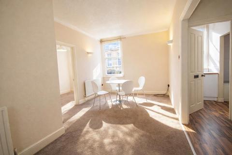 2 bed property for rent in Ropergate, Pontefract