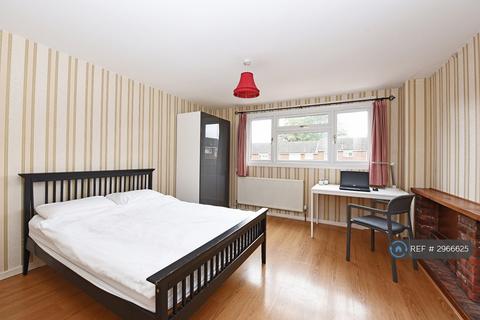 undefined, Cicely Road, London, SE15