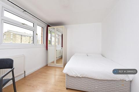 undefined, Cicely Road, London, SE15