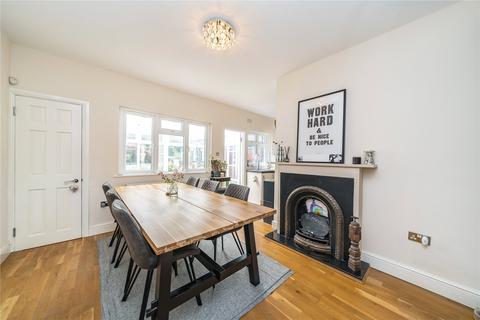 3 bedroom terraced house for sale, Everington Road, London, N10