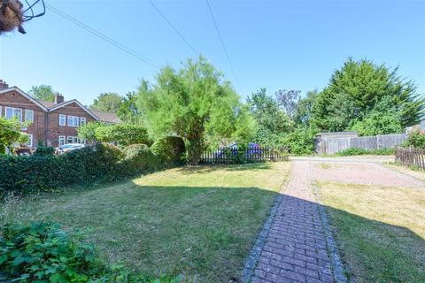 undefined, Woodlands Road, Ditton