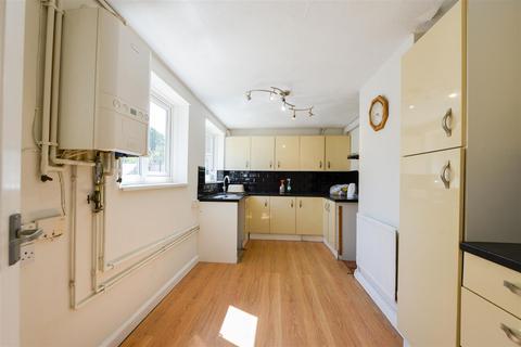 undefined, Woodlands Road, Ditton