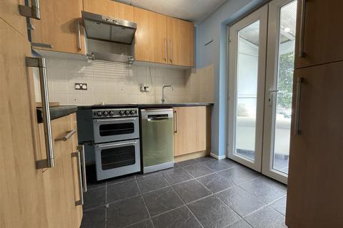3 bedroom semi-detached house for sale, Bull Head Street, Wigston