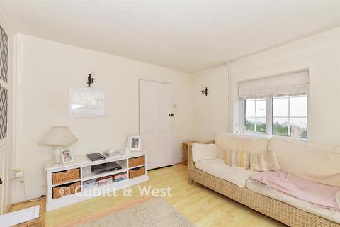 3 bedroom character property for sale, Lower Street, Pulborough RH20