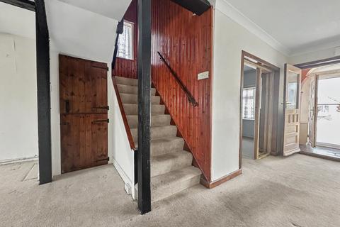 4 bedroom detached house for sale, Gladys Avenue, Peacehaven, BN10 8RN