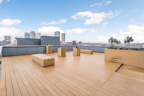 Studio to rent, Molesworth Street London SE13