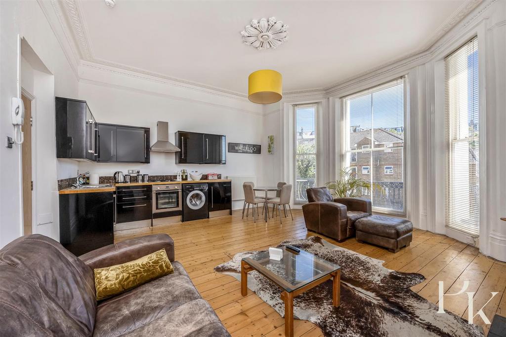 Apartment in Hove, Brunswick - View 5